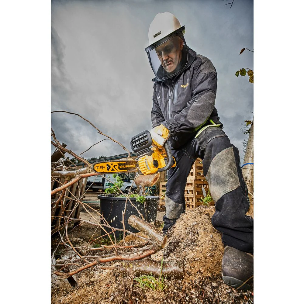 DEWALT 18Vチェーンソー（25cm）【直送品】 返品・キャンセル・他商品と同時購入は不可 - Image 3
