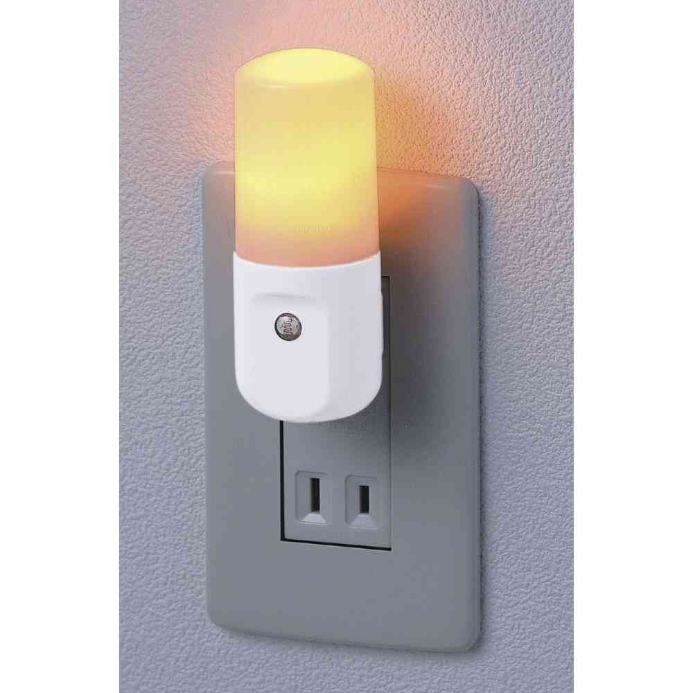 ELPA LEDセンサー付ライト コンセント式 明暗 PM-L160(AM) - Image 4