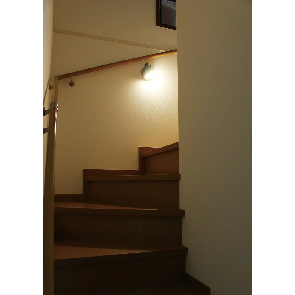 ELPA もてなしのあかり LED 明暗人感センサーライト 吊りさげ型 HLH-2205 1個 - Image 4