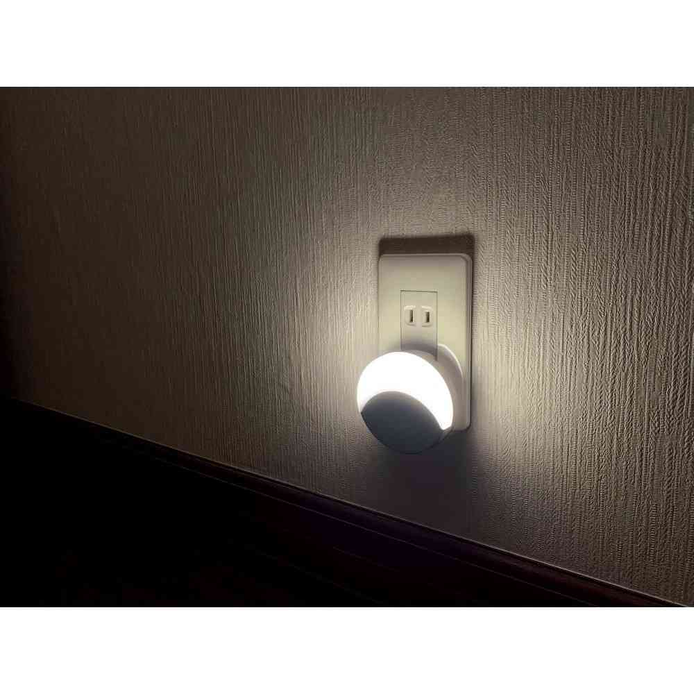 朝日電器 エルパ ELPA LEDセンサー付きライト PM-LF002PIR(W) - Image 5
