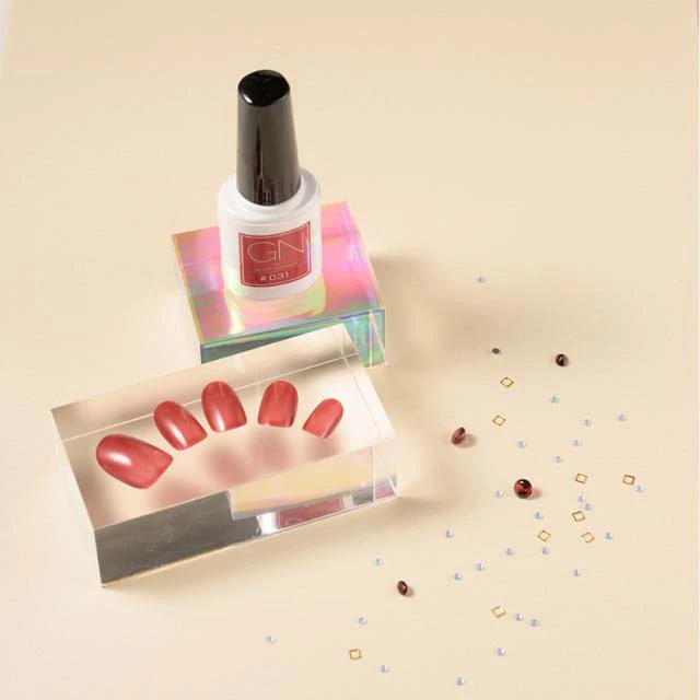コスメ・デ・ボーテ ジーエヌ バイ ジーニッシュマニキュア 031ガーネット 5ml - Image 3