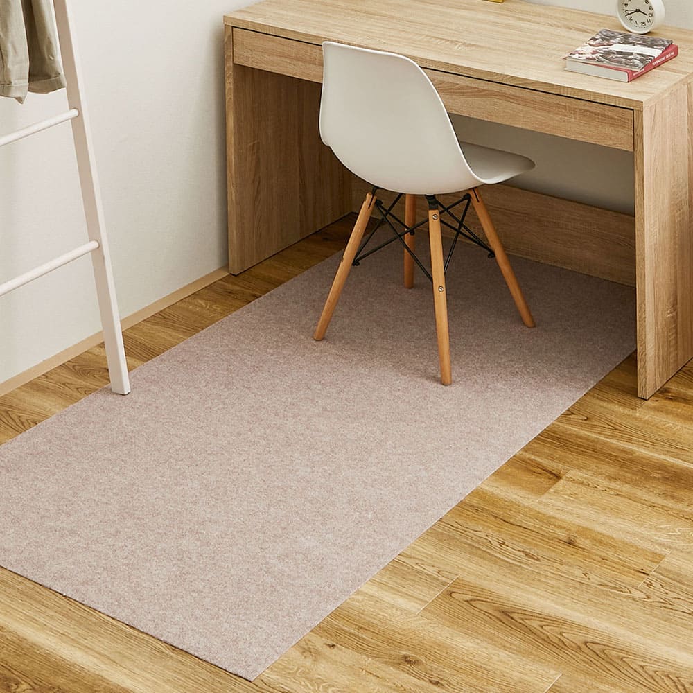 吸着チェアマット 滑りにくい フリーカット ベージュ 90×180 【直送品】 返品・キャンセル・他商品と同時購入は不可