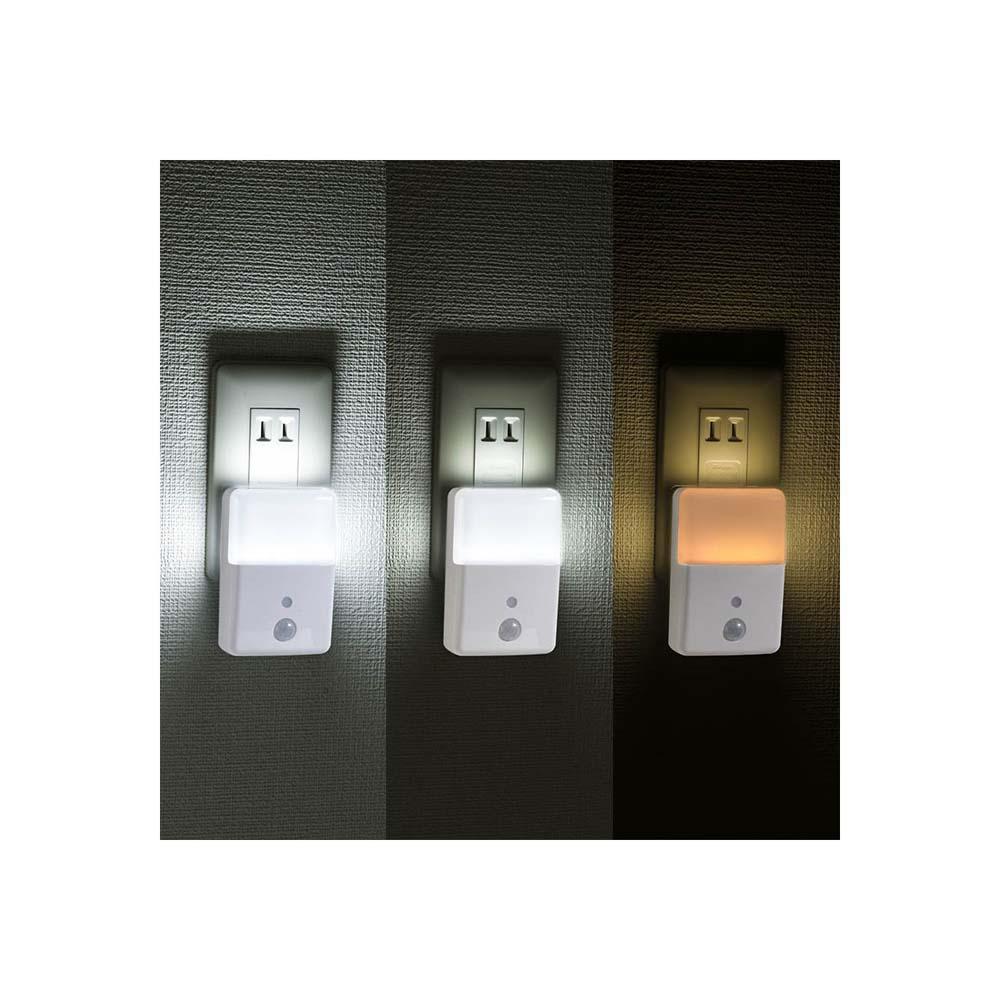 オーム電機 LEDナイトライト 明暗人感センサー橙・白色LED - Image 2