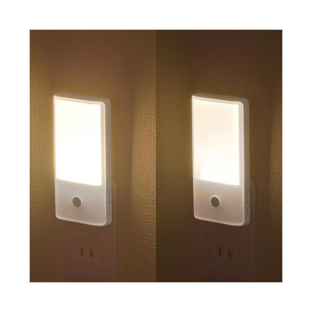 オーム電機 LEDナイトライト 明暗センサー 電球色 - Image 2