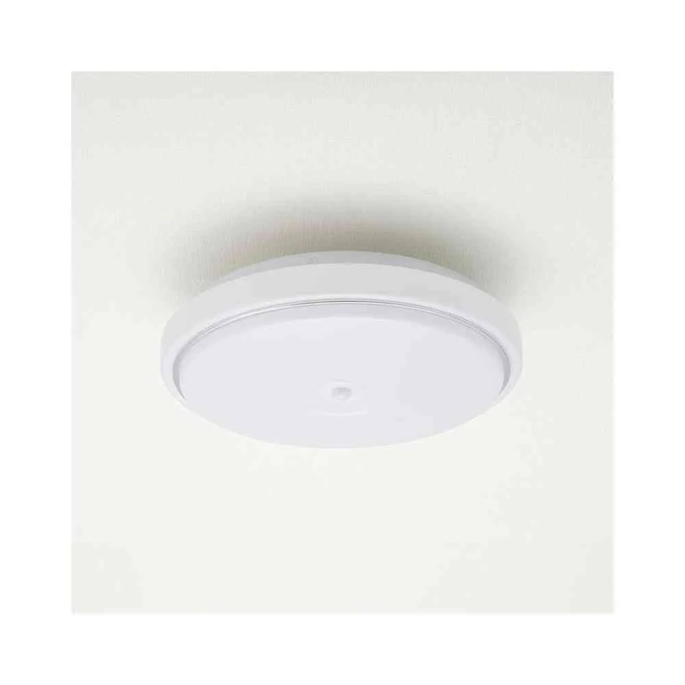 オーム電機 センサー付 LED内玄関灯 昼光色 - Image 2
