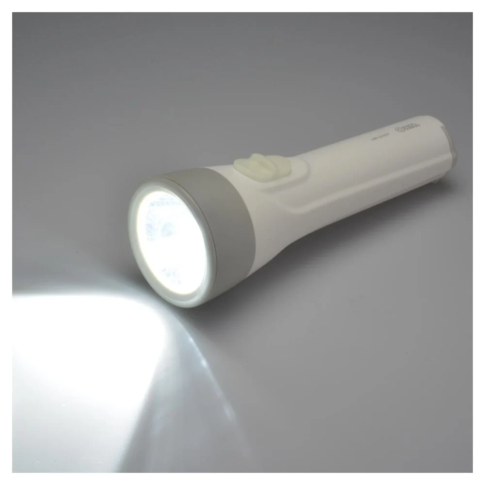 オーム電機 LED懐中ライト 110ルーメン - Image 2