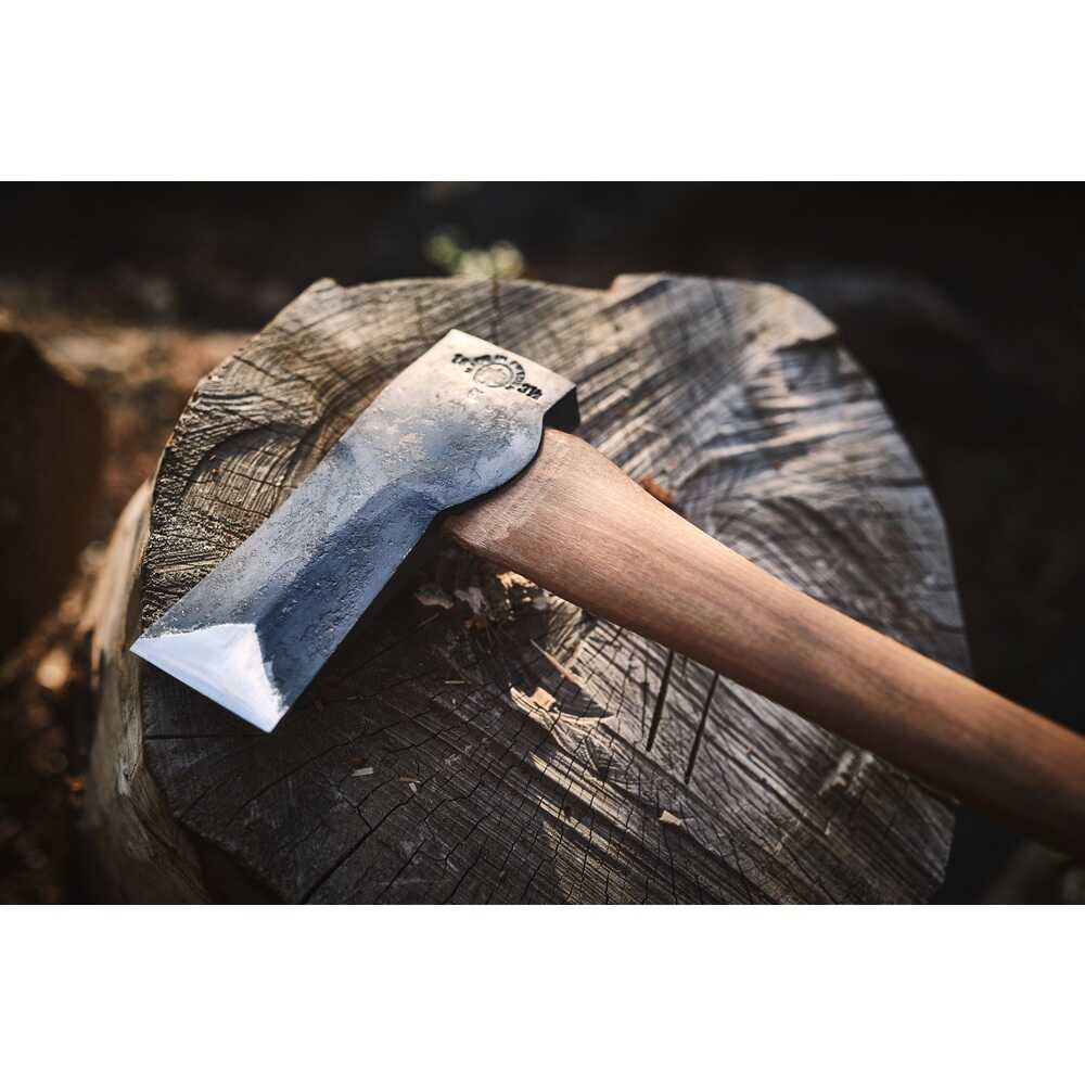 Hultafors プロフェッショナル薪割り斧 750mm 【直送品】 返品・キャンセル・他商品と同時購入は不可 - Image 2